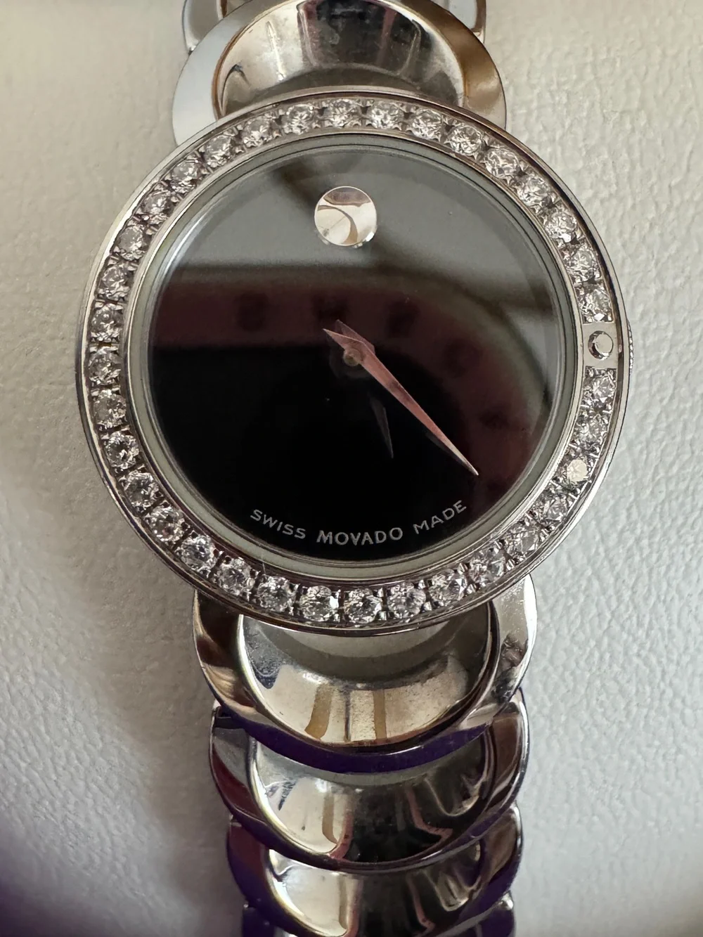 MOVADO Rondiro Custom  💎 Bezel Woman’s Watch